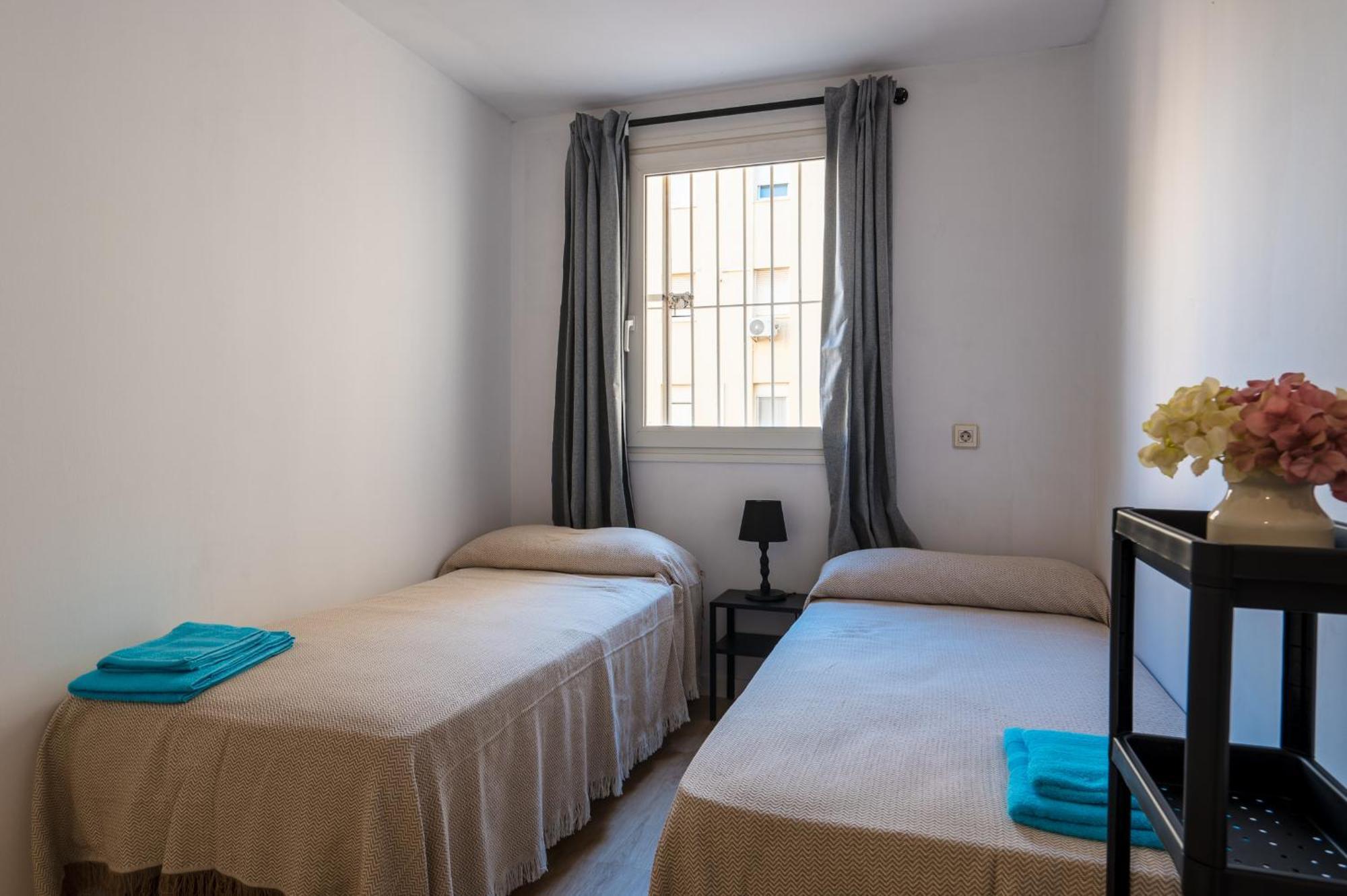 Piso Familiar Virgen Del Rocio Apartman Sevilla Kültér fotó