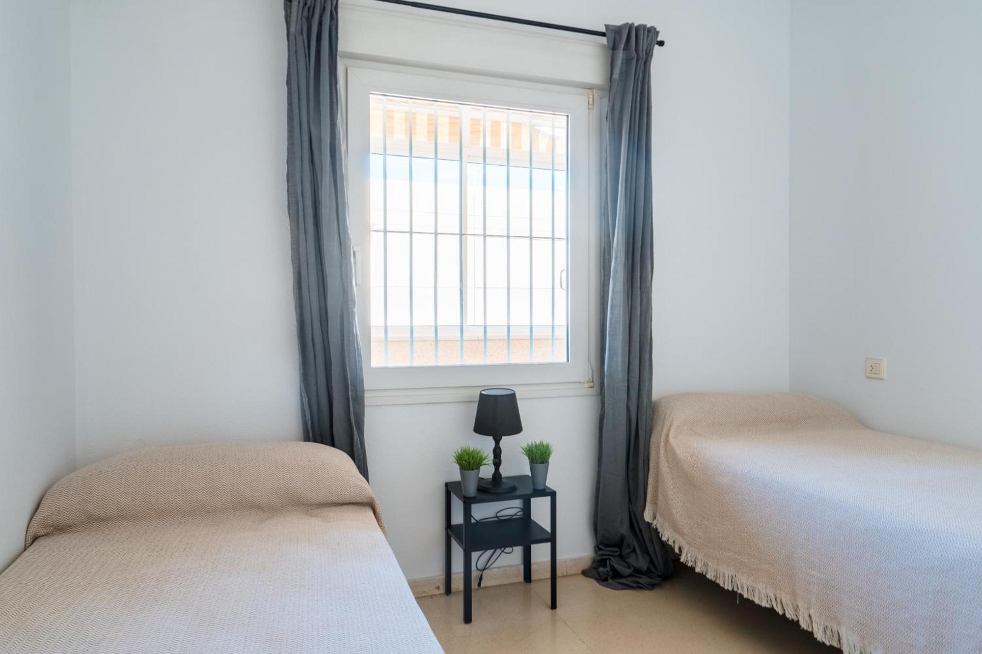 Piso Familiar Virgen Del Rocio Apartman Sevilla Kültér fotó